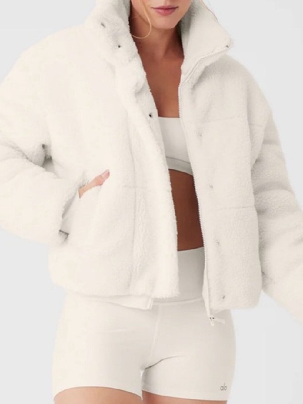 Alo Yoga Snow Angel Puffer Jacket in Ivory XS